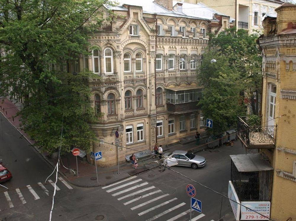 Хостел Крещатик Киев Экстерьер фото